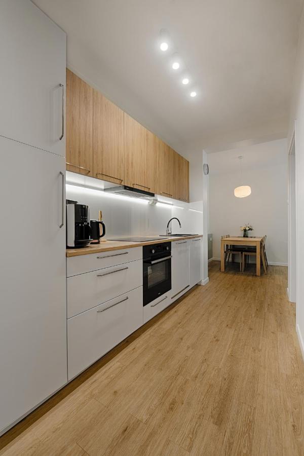 Apartamenty Mm - Rzezniczaka Zielona Góra Buitenkant foto