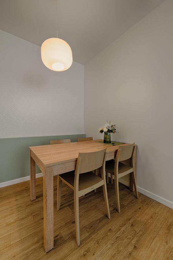 Apartamenty Mm - Rzezniczaka Zielona Góra Buitenkant foto